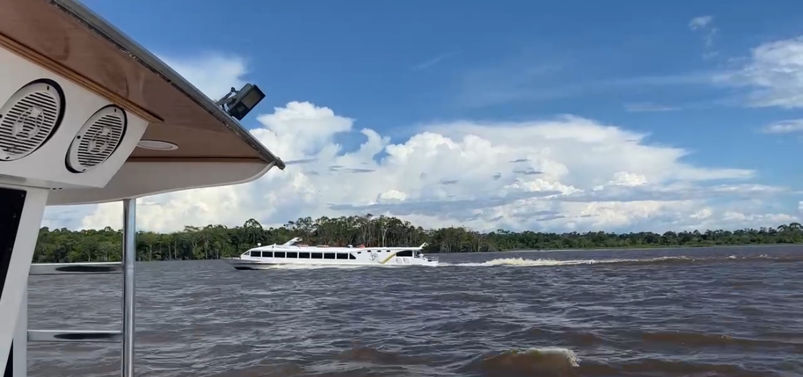 Viagem a jato para Parintins
é prazerosa e mais relaxante