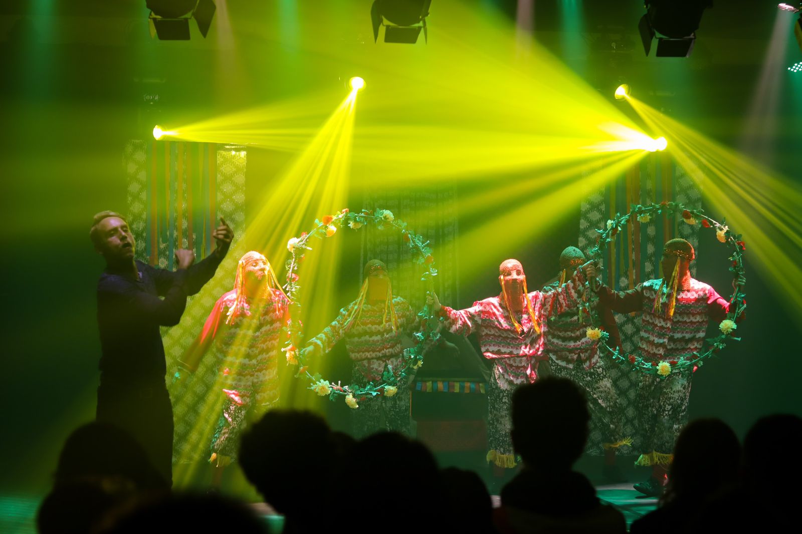 Festival Amazonas de Dança apresenta espetáculo “As Cores da América Latina” no Largo de São Sebastião