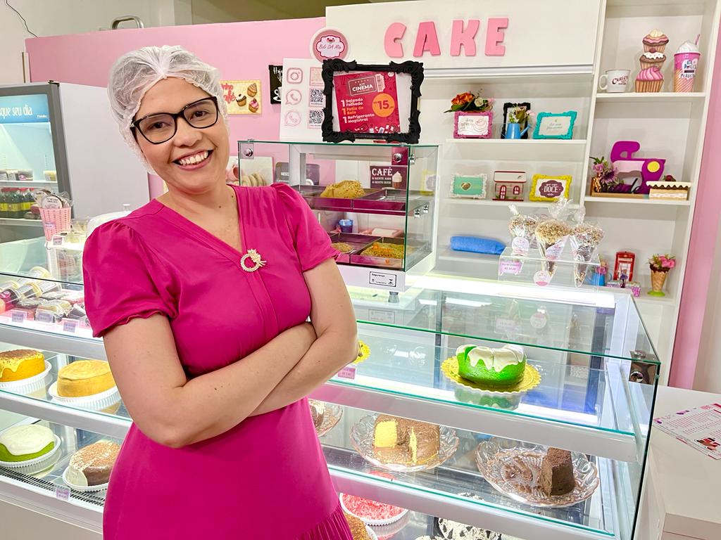 Confeitaria de Manaus oferece 'Rodízio de Bolo' em clima de Dia dos Namorados