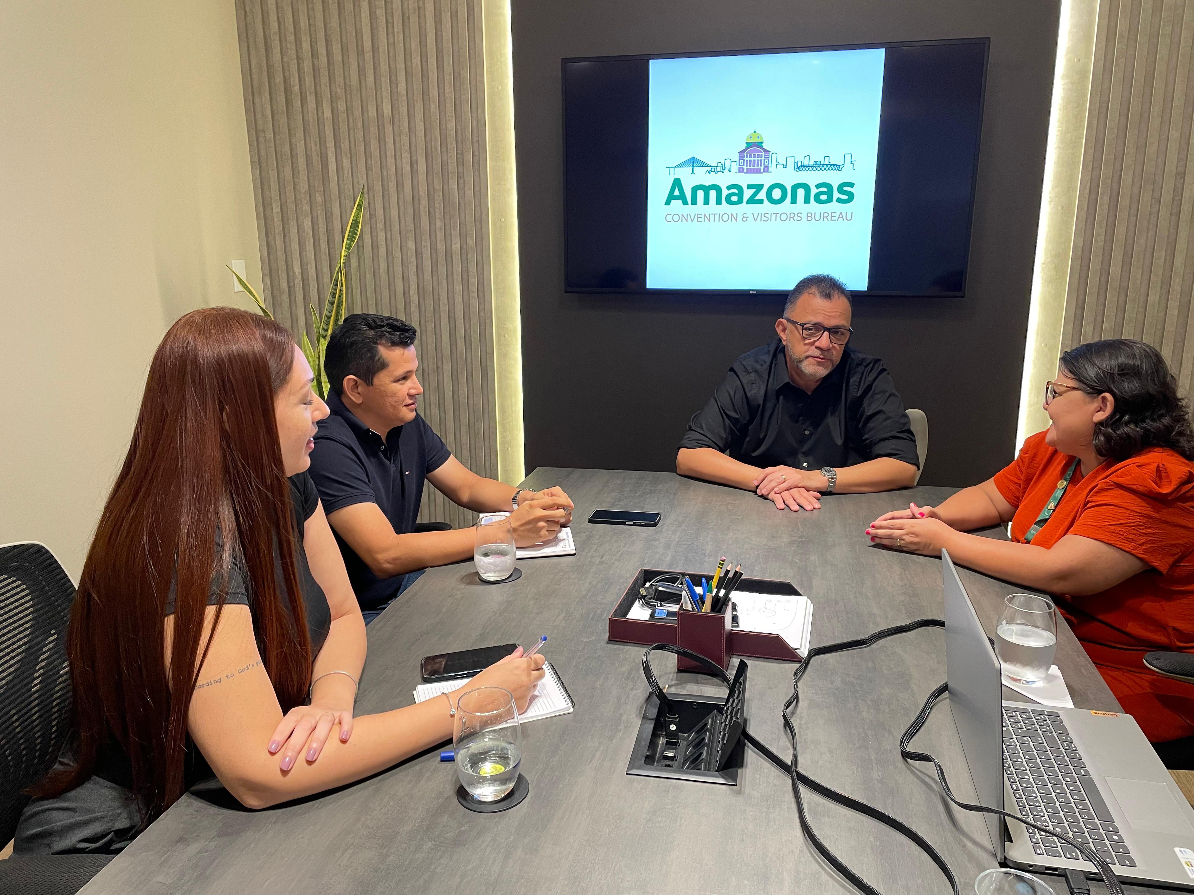 Amazonas Convention retoma projeto de Zona Franca do Turismo em parceria com a UEA