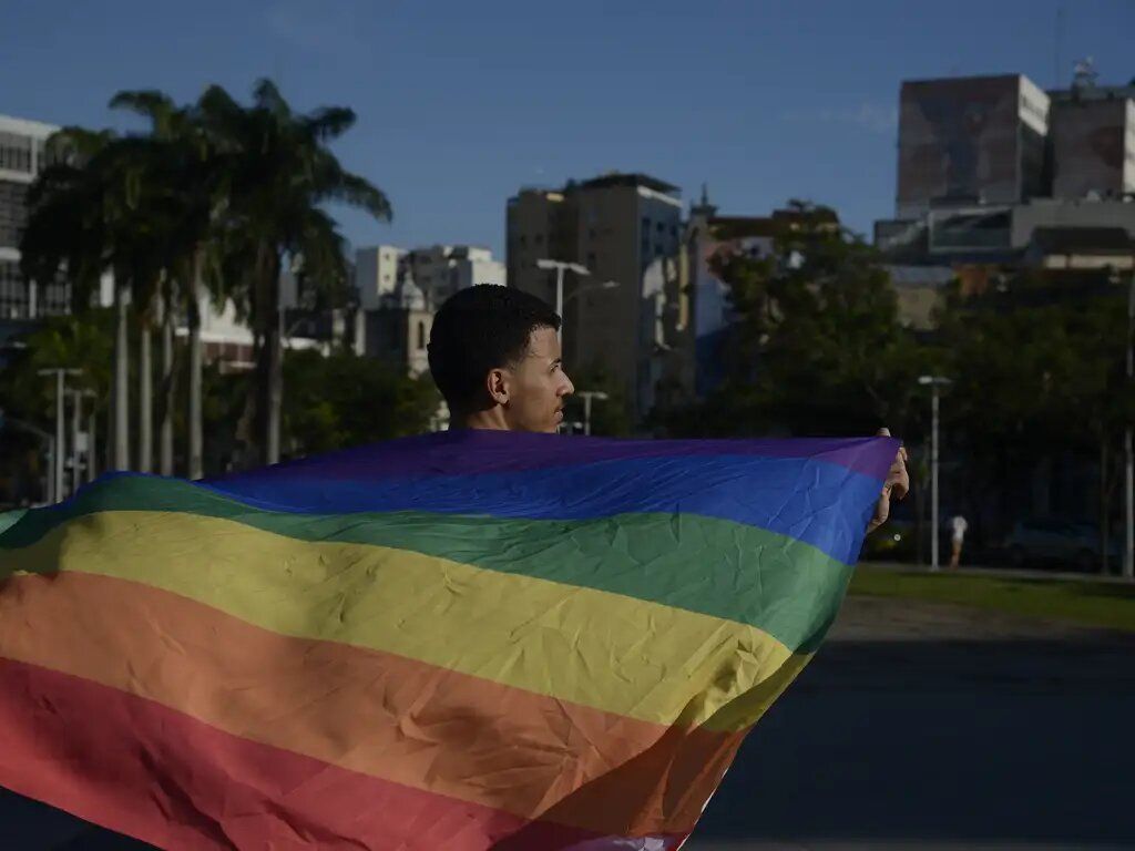 Ação busca garantir atendimento integral à população trans e travesti no Amazonas