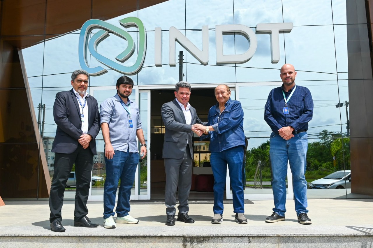 Tadeu de Souza busca parcerias para ampliar transformação digital no Estado