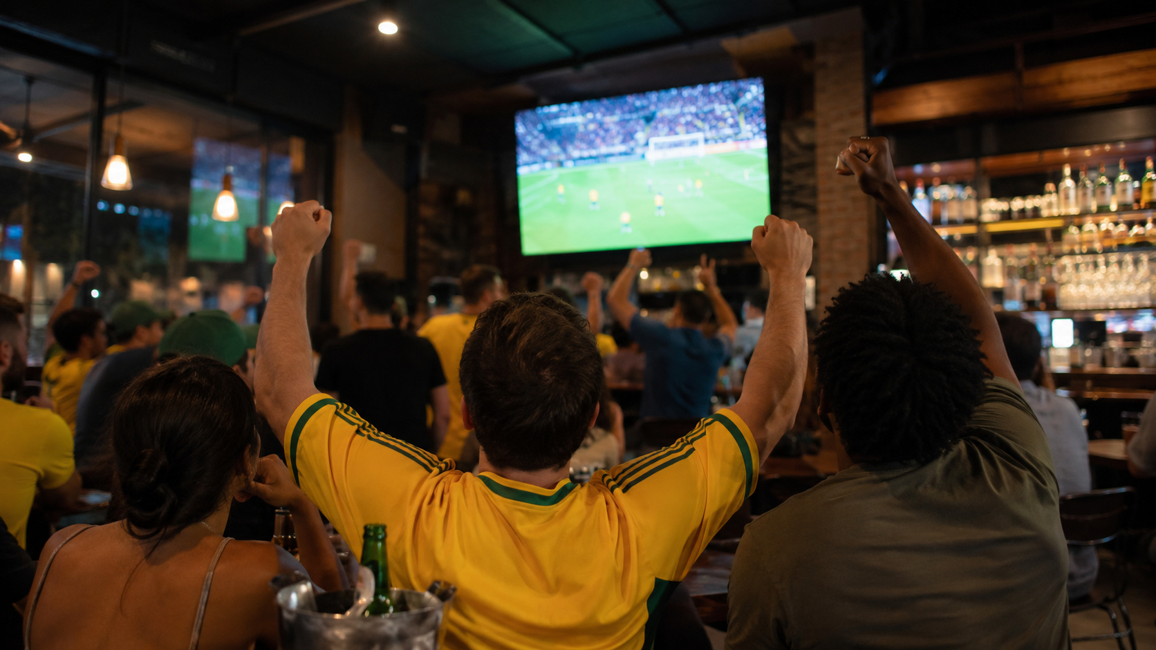 Copa do Mundo e Dia dos Namorados devem impulsionar setor bares e restaurantes no Amazonas