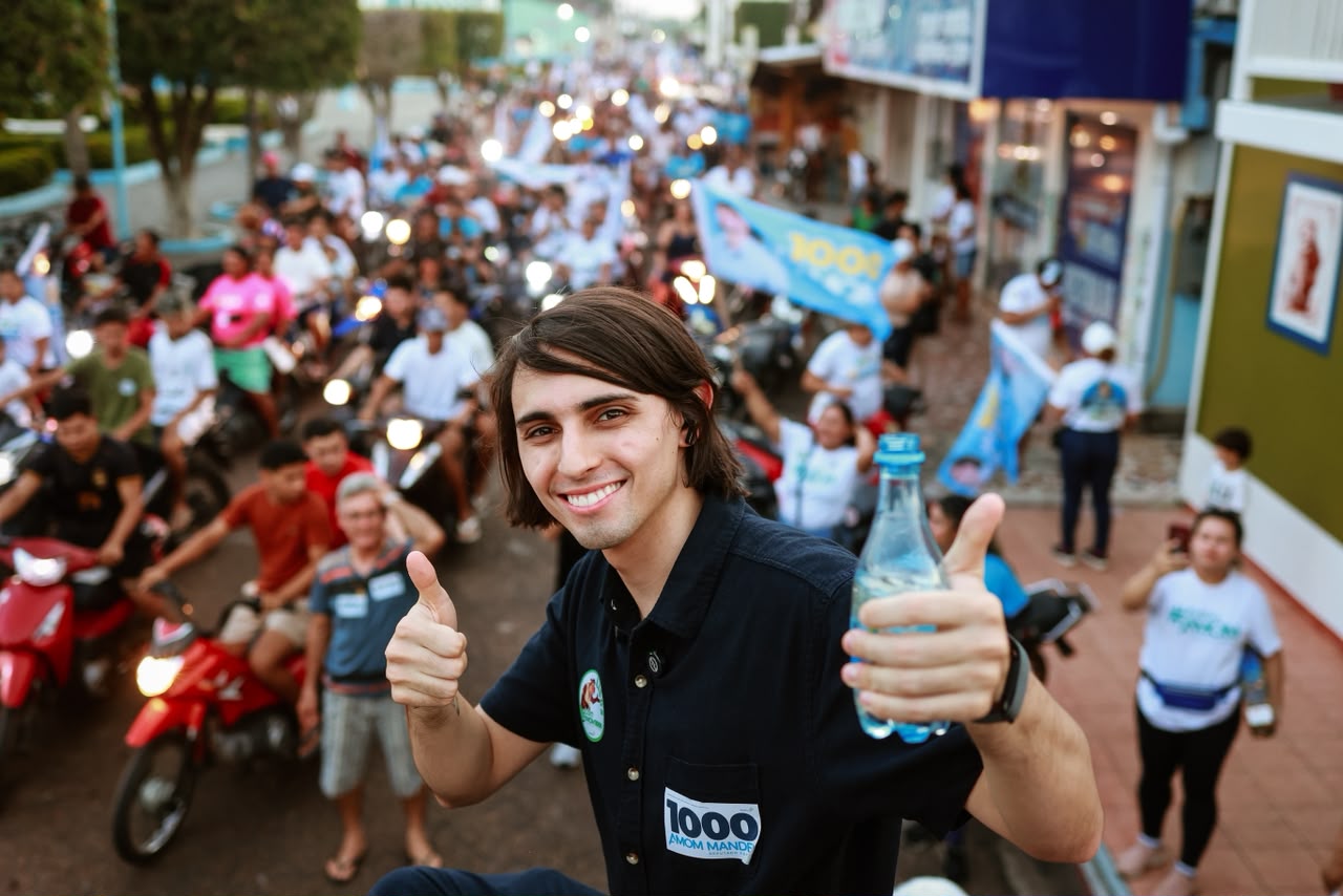 Amom Mandel é reeleito deputado federal com 118 mil votos