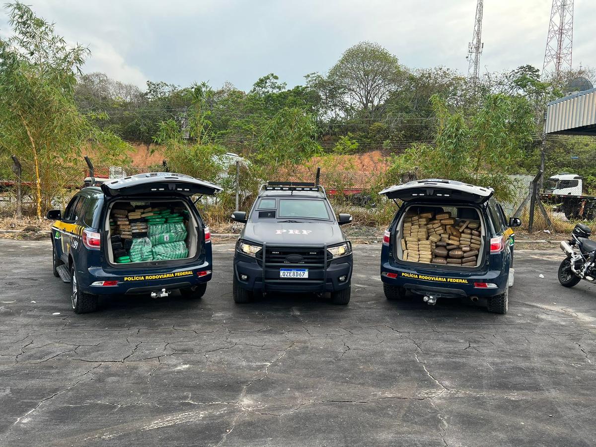 PRF apreende 600 kg de drogas em caminhão na BR-319