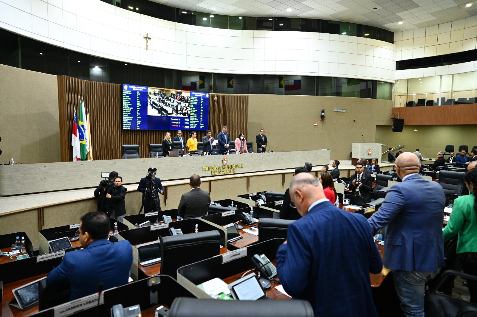 CPI Águas de Manaus: Projeto de Resolução avança na CMM