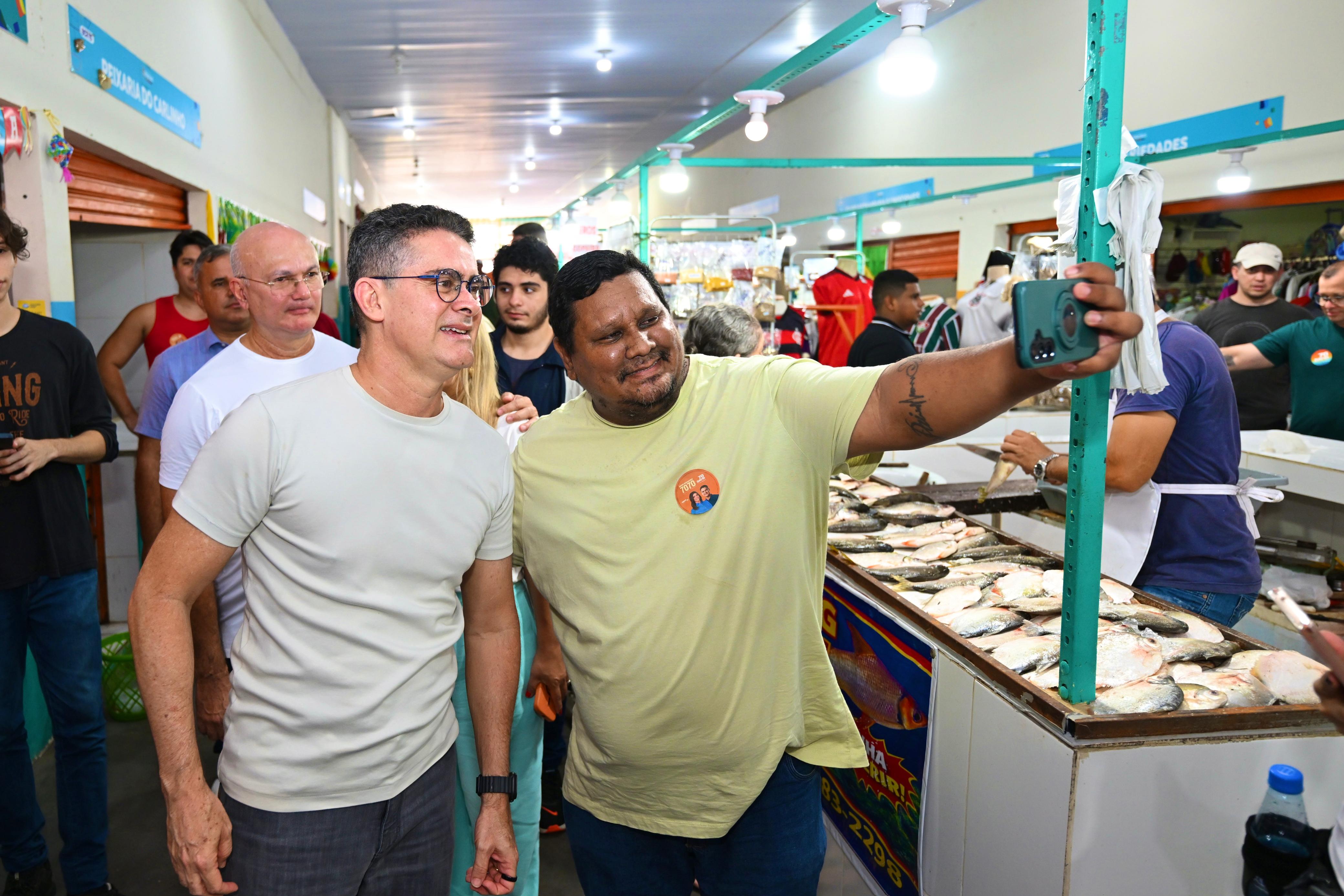 'O amazonense precisa ganhar mais pelo que produz', diz David na feira do São Jorge