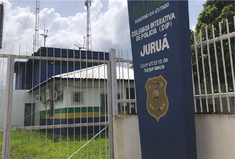 Professor é indiciado por estupro e aliciamento de alunas no AM