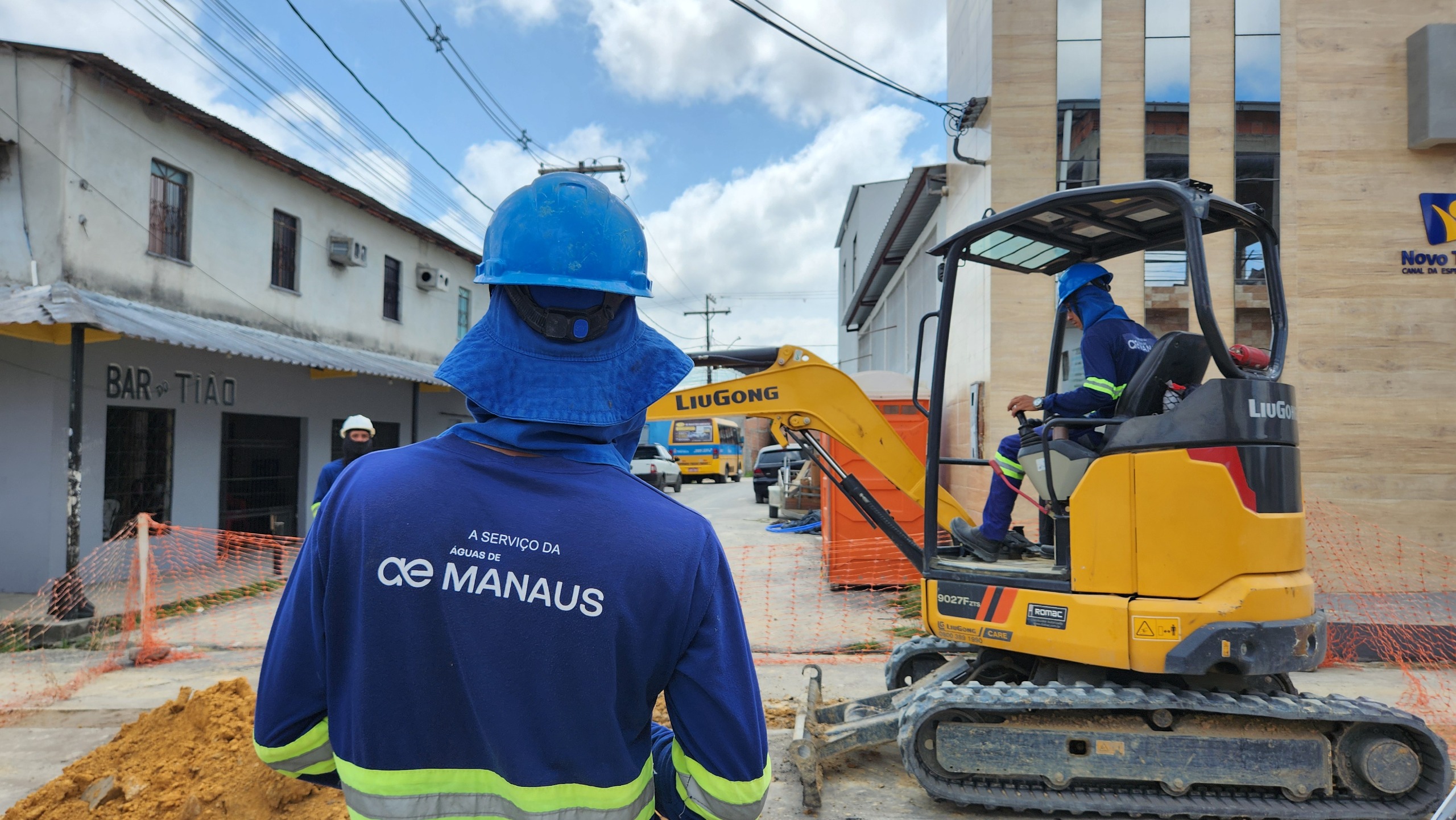 Trata Bem Manaus avança com frentes de obras de esgoto em 11 áreas da cidade