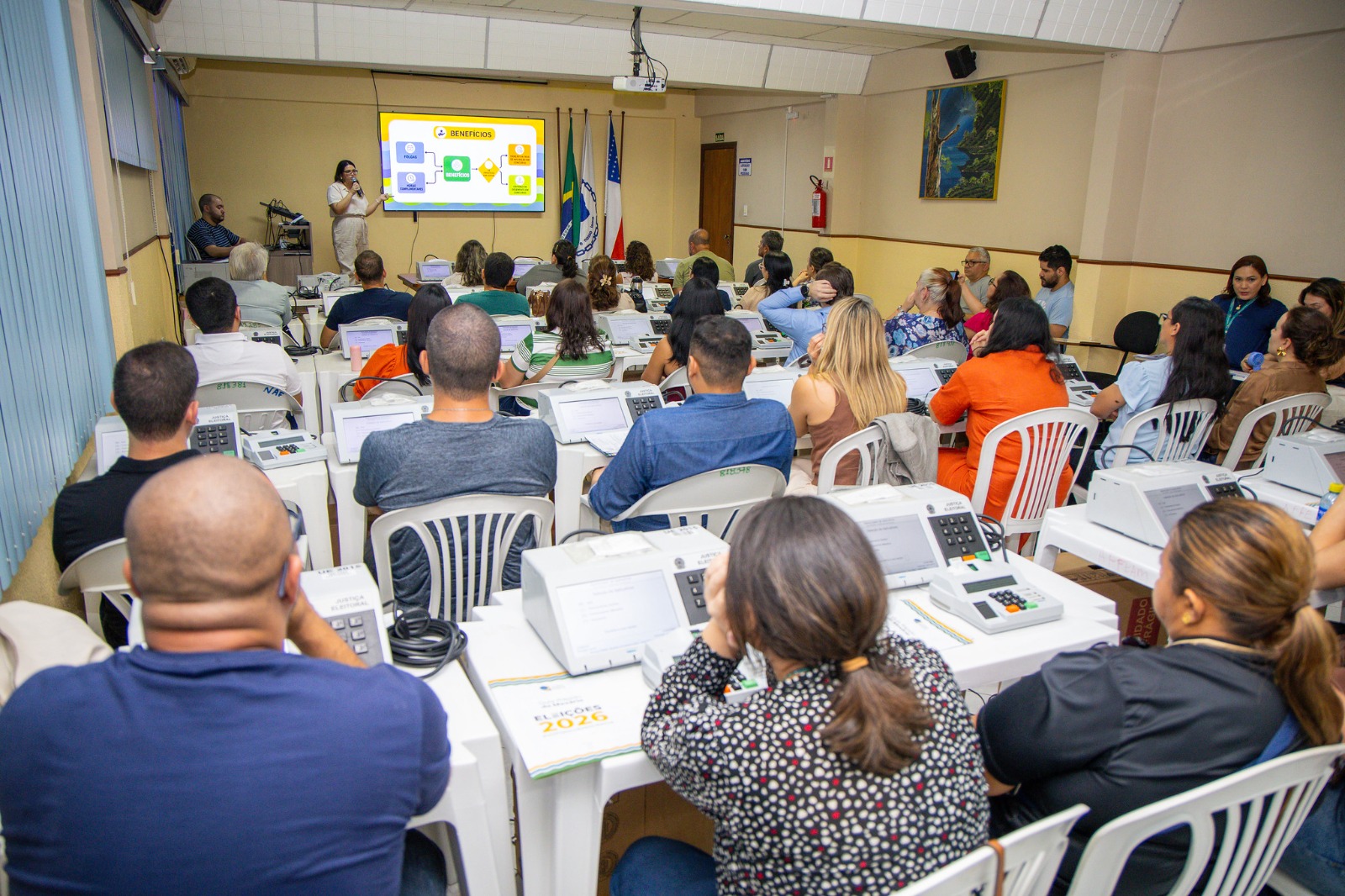 TRE-AM inicia nova fase de treinamento para mesários