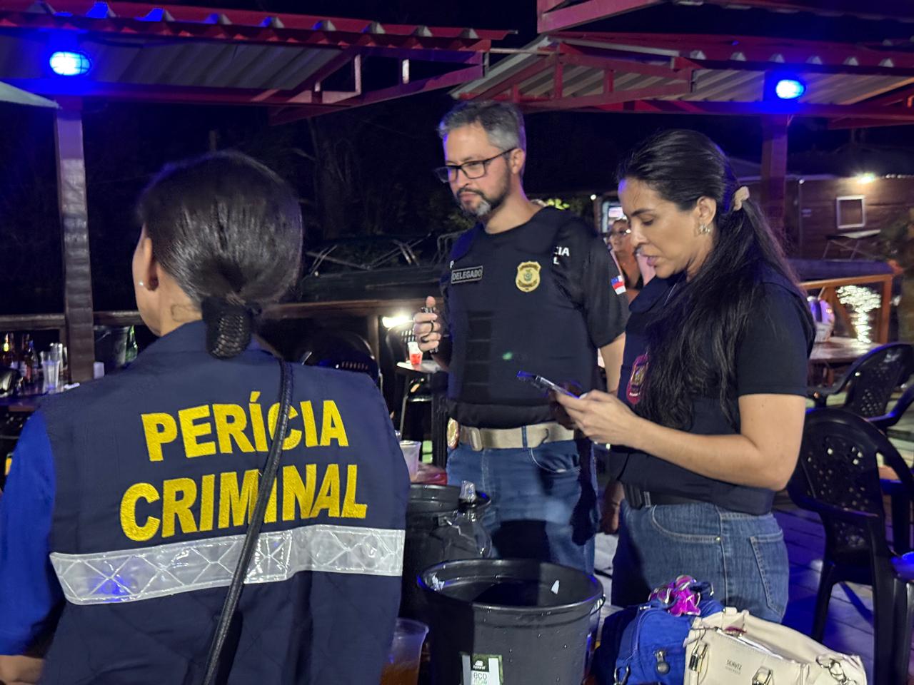 Fiscalização em flutuante resulta em prisões e apreensão de drogas com adolescentes no Tarumã