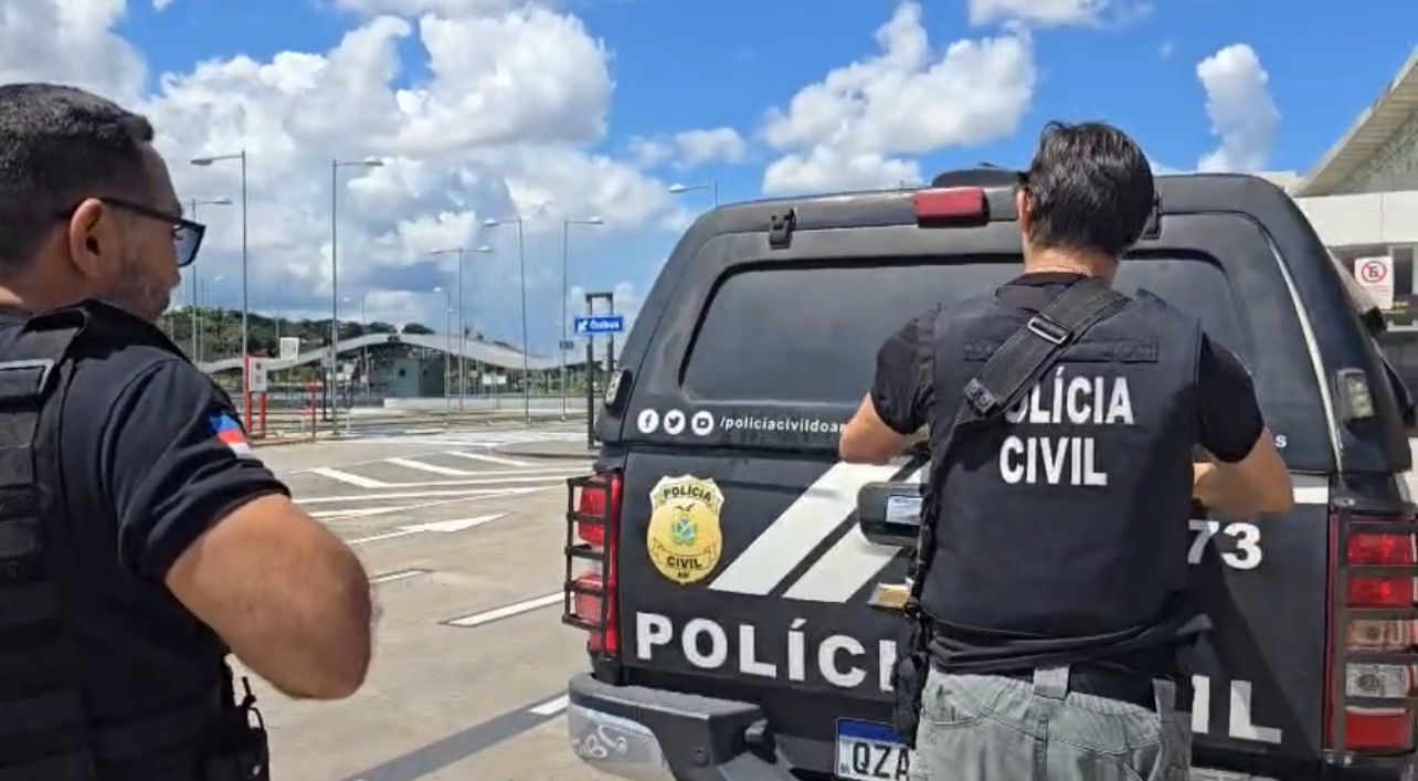 Dupla é presa por extorquir R$ 70 mil e sequestrar empresário em Manaus