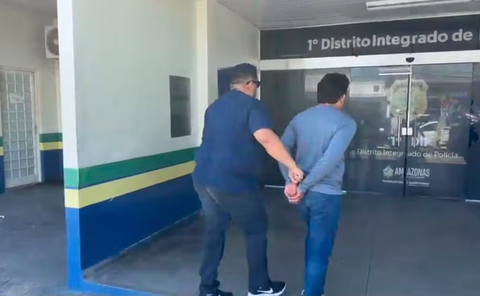 Preso que fugiu durante escolta policial é recapturado em Manaus