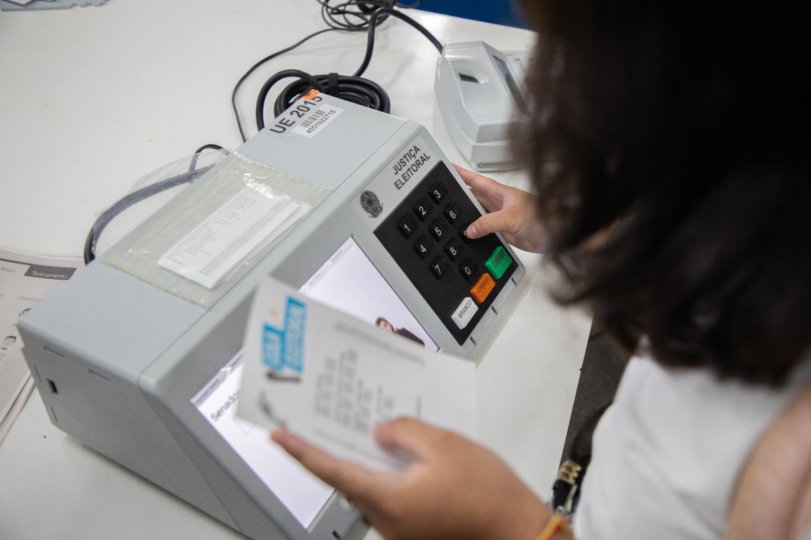 Eleições 2026: TRE-AM orienta sobre o que pode e não pode no dia da votação