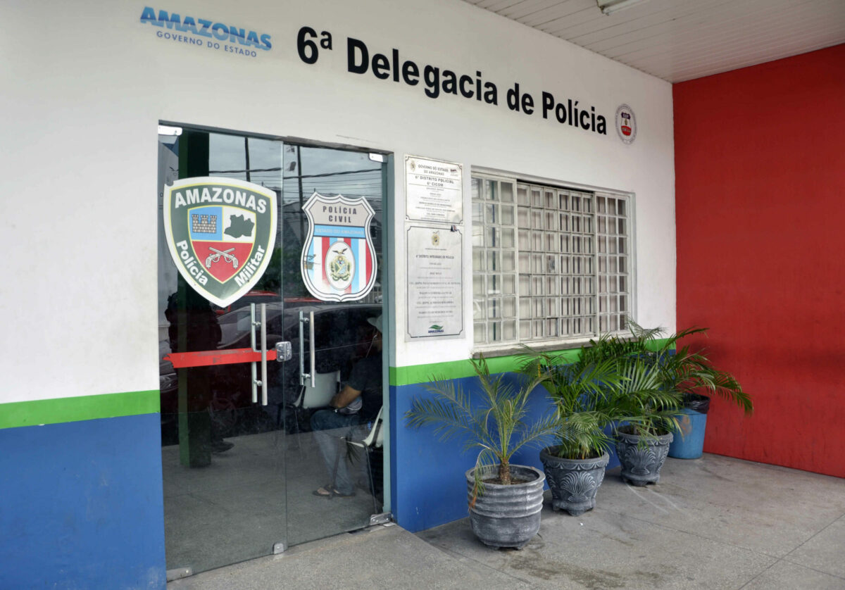 Dupla é presa por ataque à casa de cabo da PM em Manaus