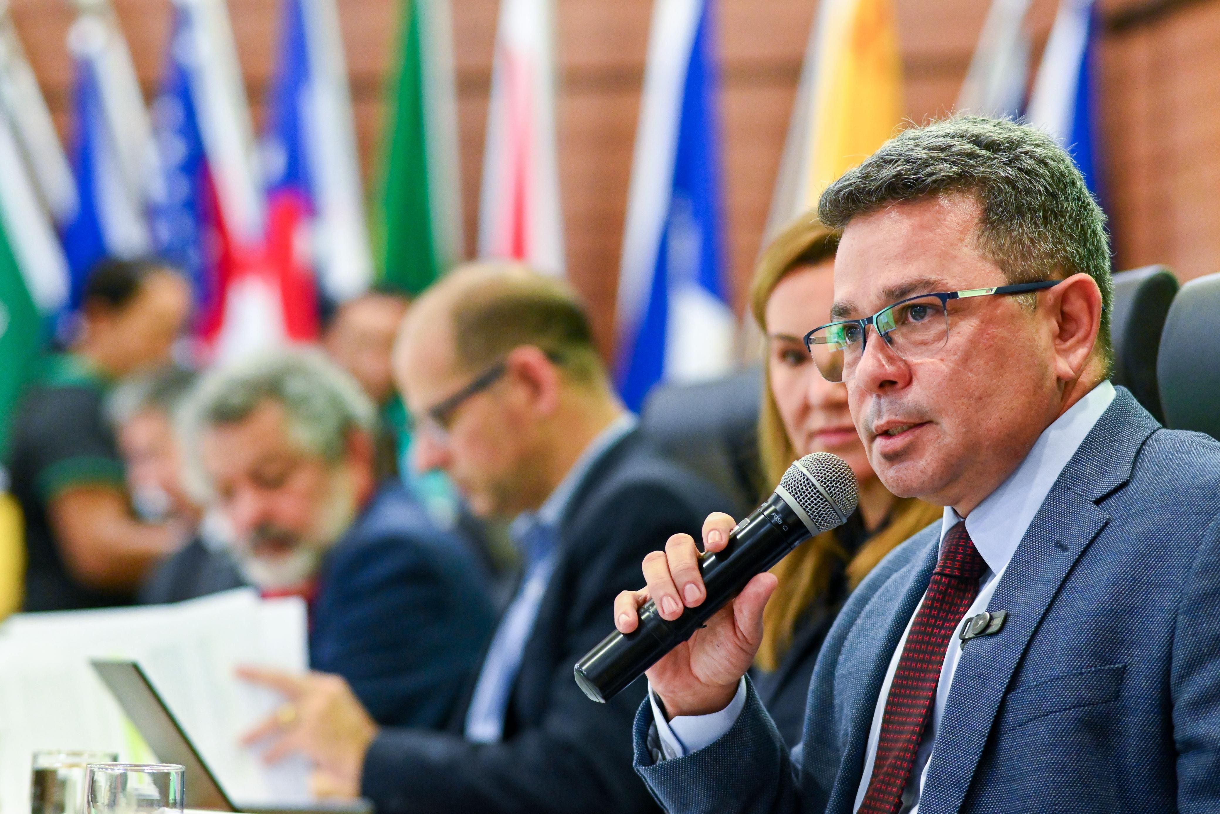 “Brasil precisa colocar a Amazônia no centro da política”, defende Tadeu de Souza