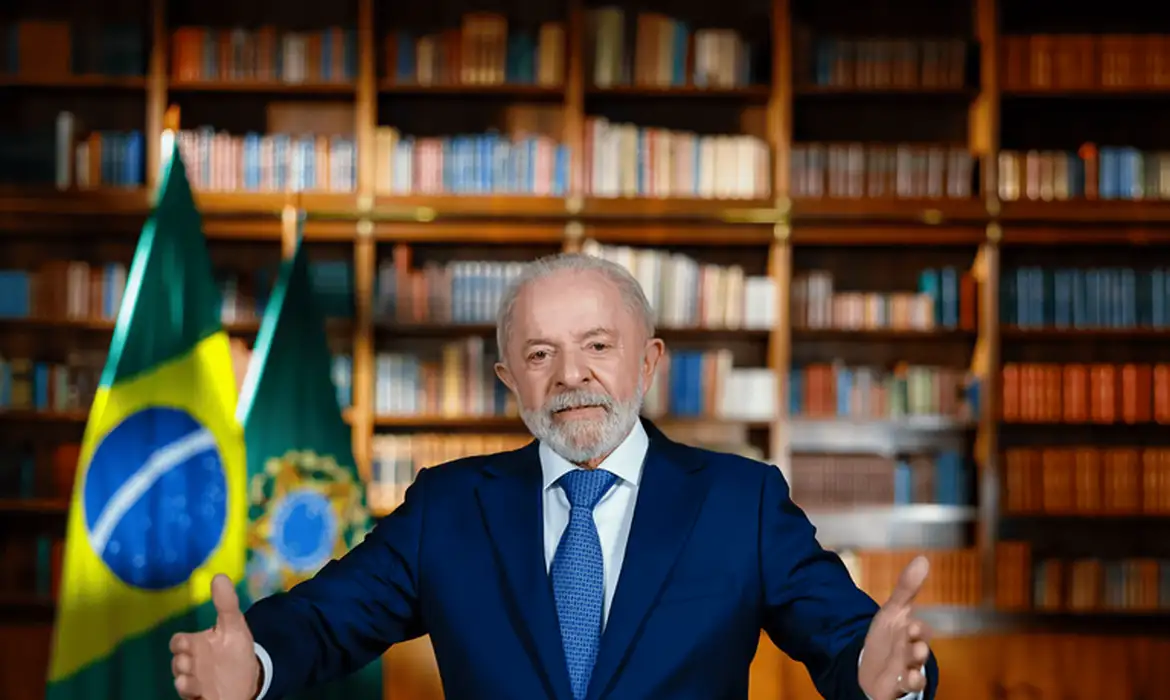 Lula chama ameaça tarifária de Trump ao Brasil de 'chantagem inaceitável'