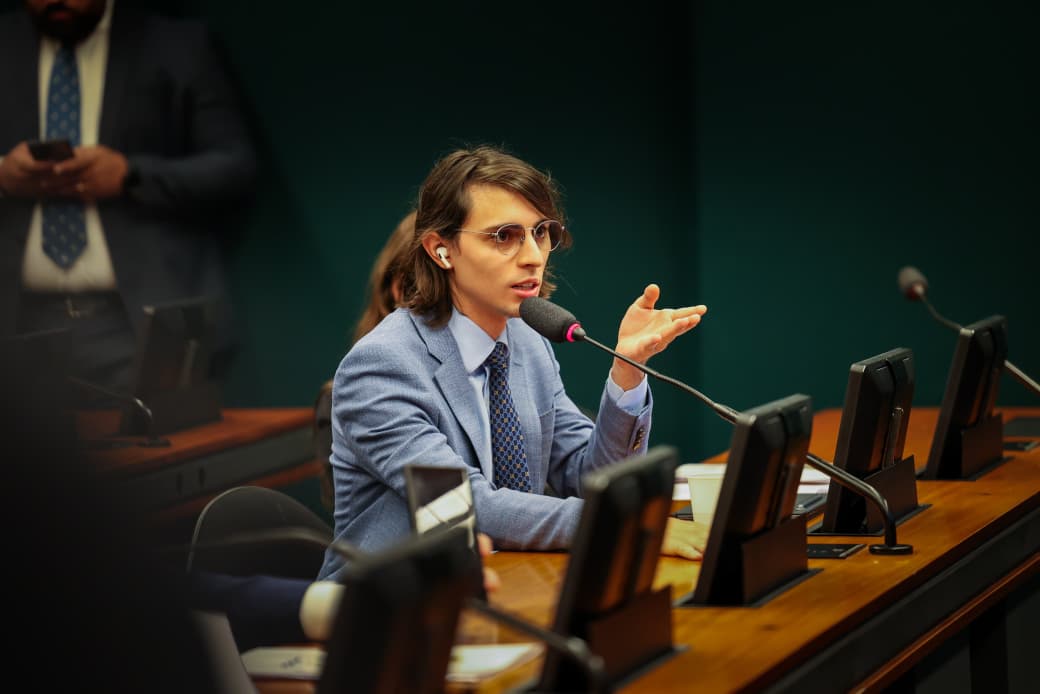 Projeto de Lei propõe rastreamento em tempo real de armas das forças de segurança