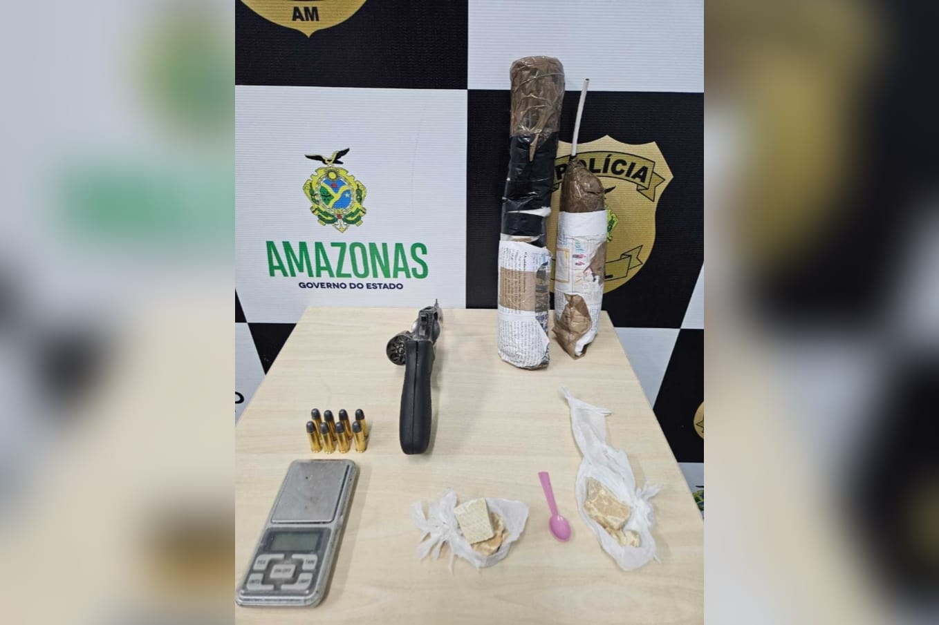 Polícia Militar detona artefato explosivo na zona norte de Manaus