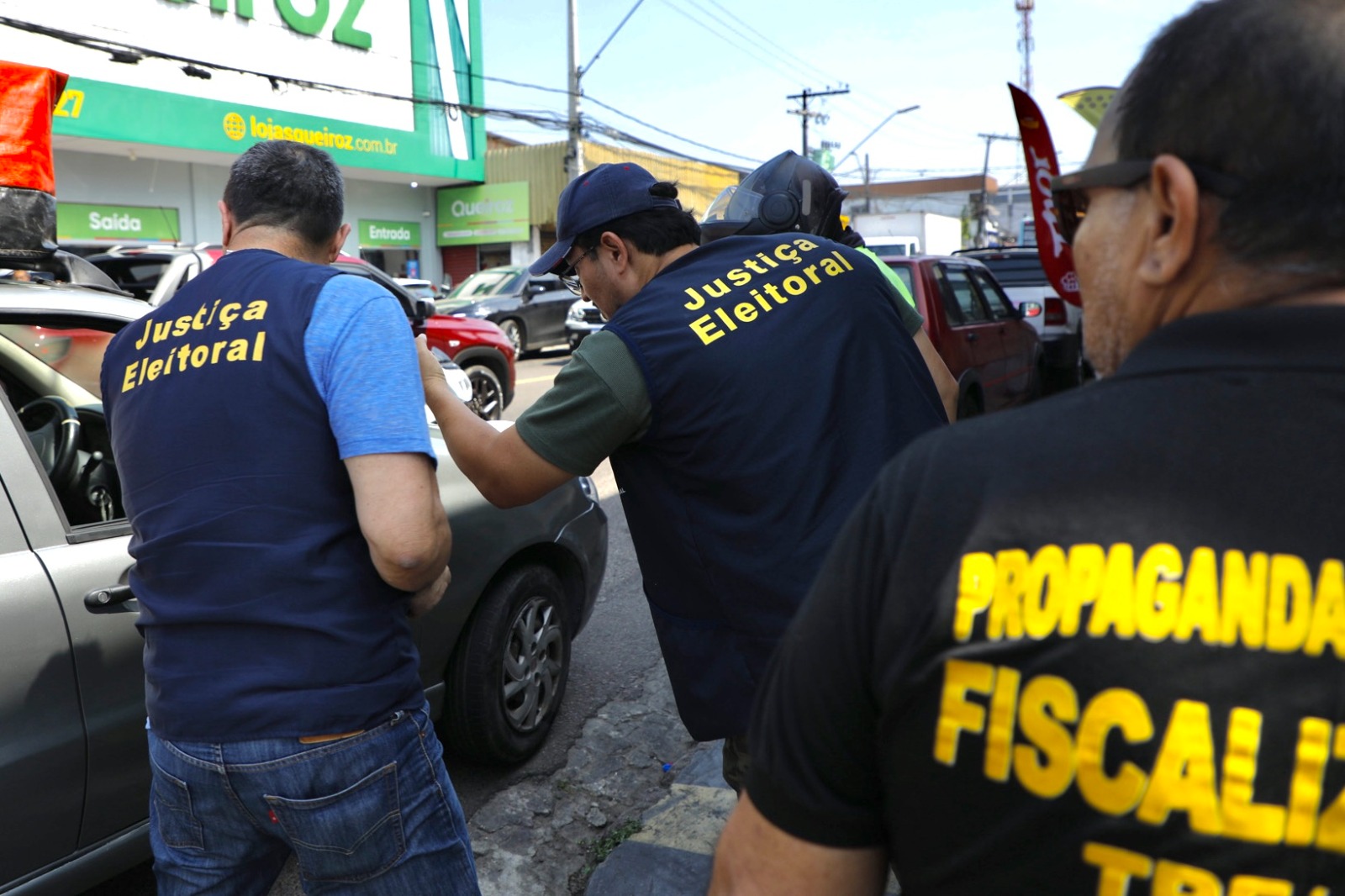 Propaganda em muros e portões lidera denúncias de irregularidades eleitorais no AM