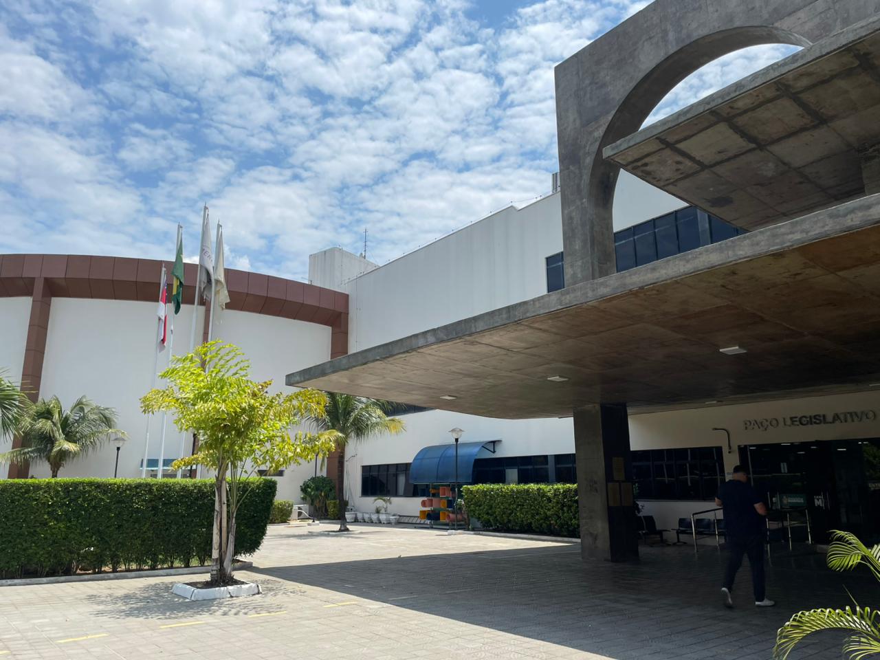 Inscrições para concurso público da Câmara Municipal de Manaus encerram hoje