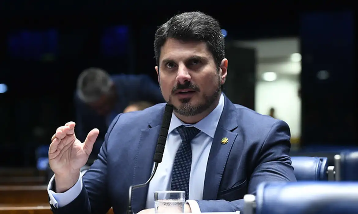 Senado oficializa afastamento de Marcos do Val por 115 dias