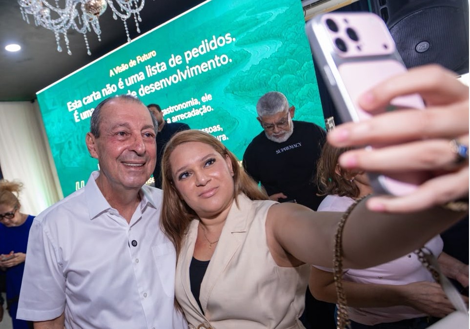 Omar propõe linha de crédito para fortalecer bares e restaurantes no Amazonas