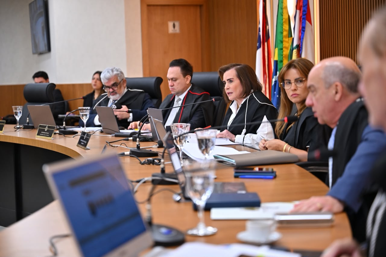 TCE-AM reprova contas de ex-prefeito de Careiro e determina devolução de R$ 393 mil