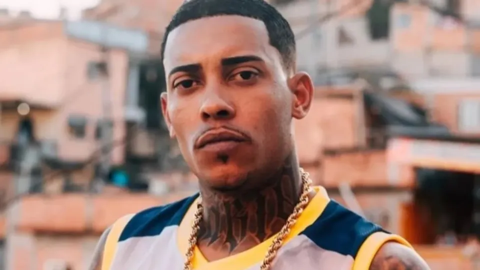 MC Poze é denunciado por tortura e extorsão e Promotoria pede prisão