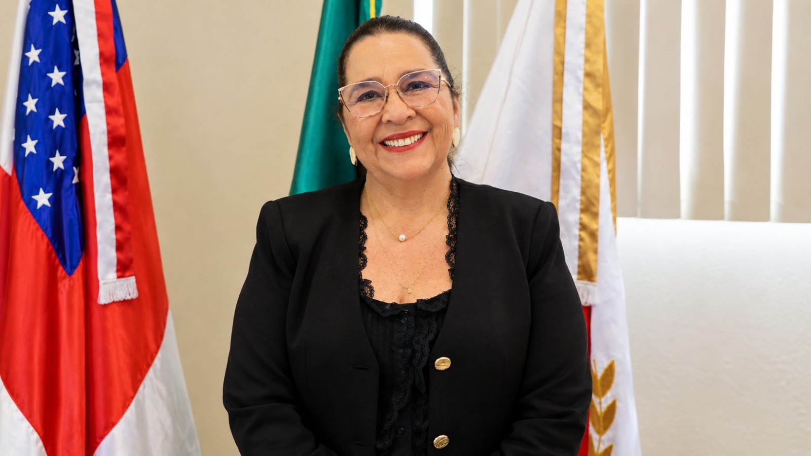 Leda Mara é reconduzida à chefia do MP-AM