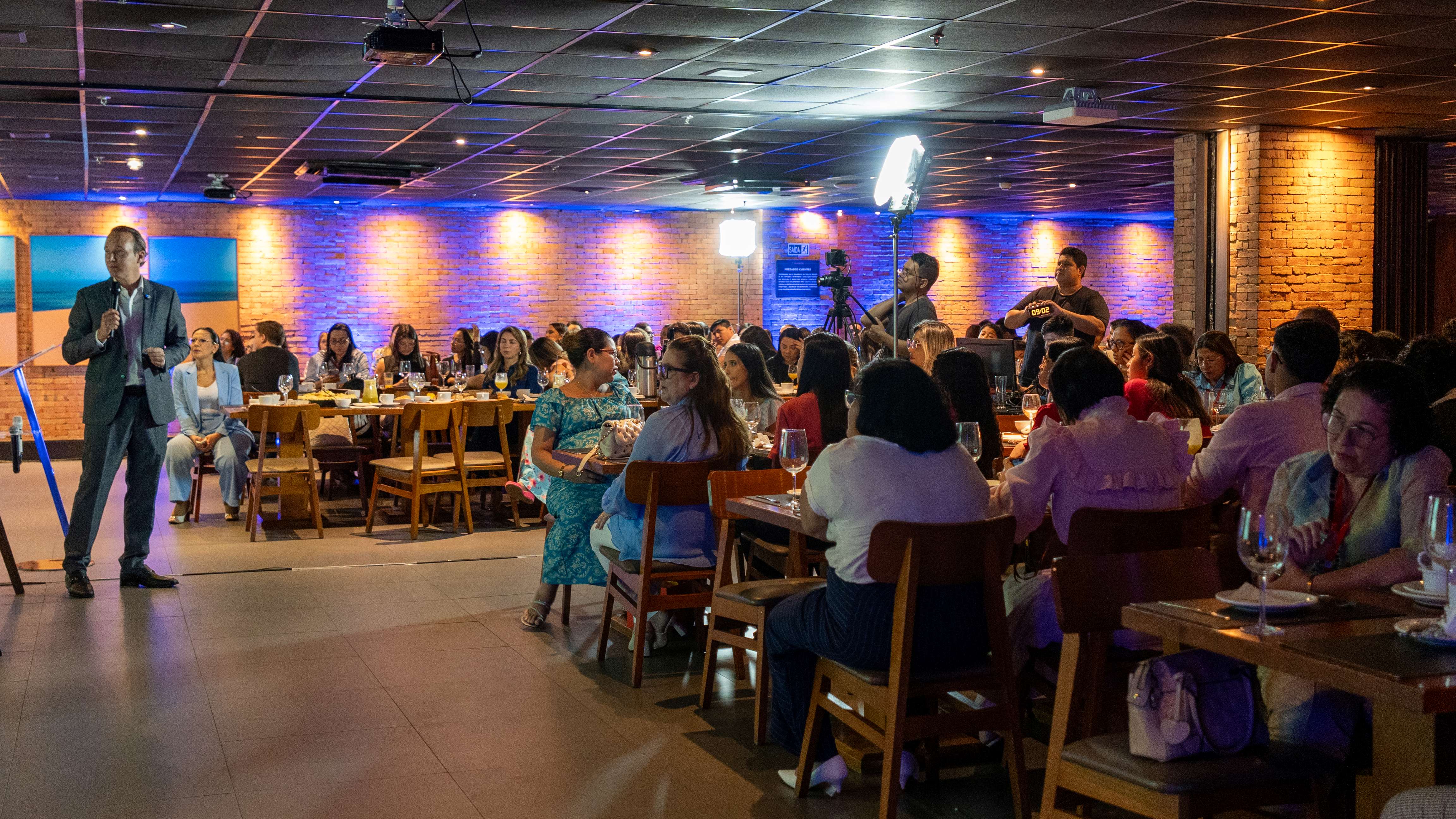 Com histórias reais de cura, mobilização em Manaus quebra tabus sobre câncer de mama e próstata