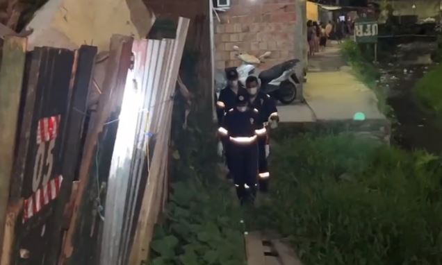 Criminosos executam homem e deixam bilhete em Manaus