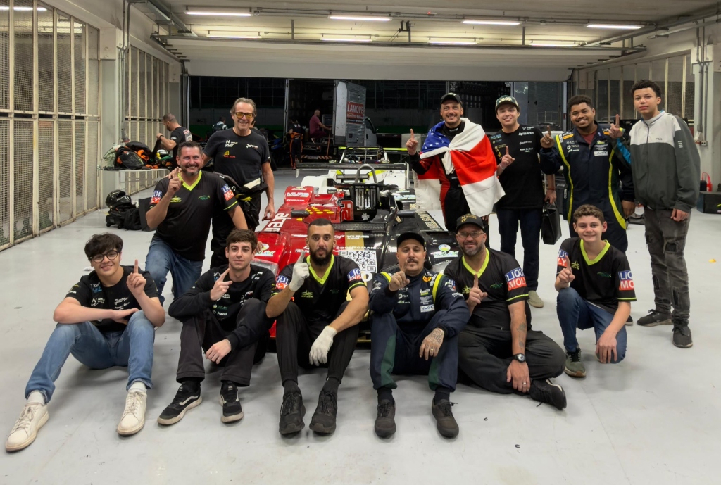 Just Motors Racing supera acidente, vence categoria e mantém liderança do Road to 1000 Milhas 2026
