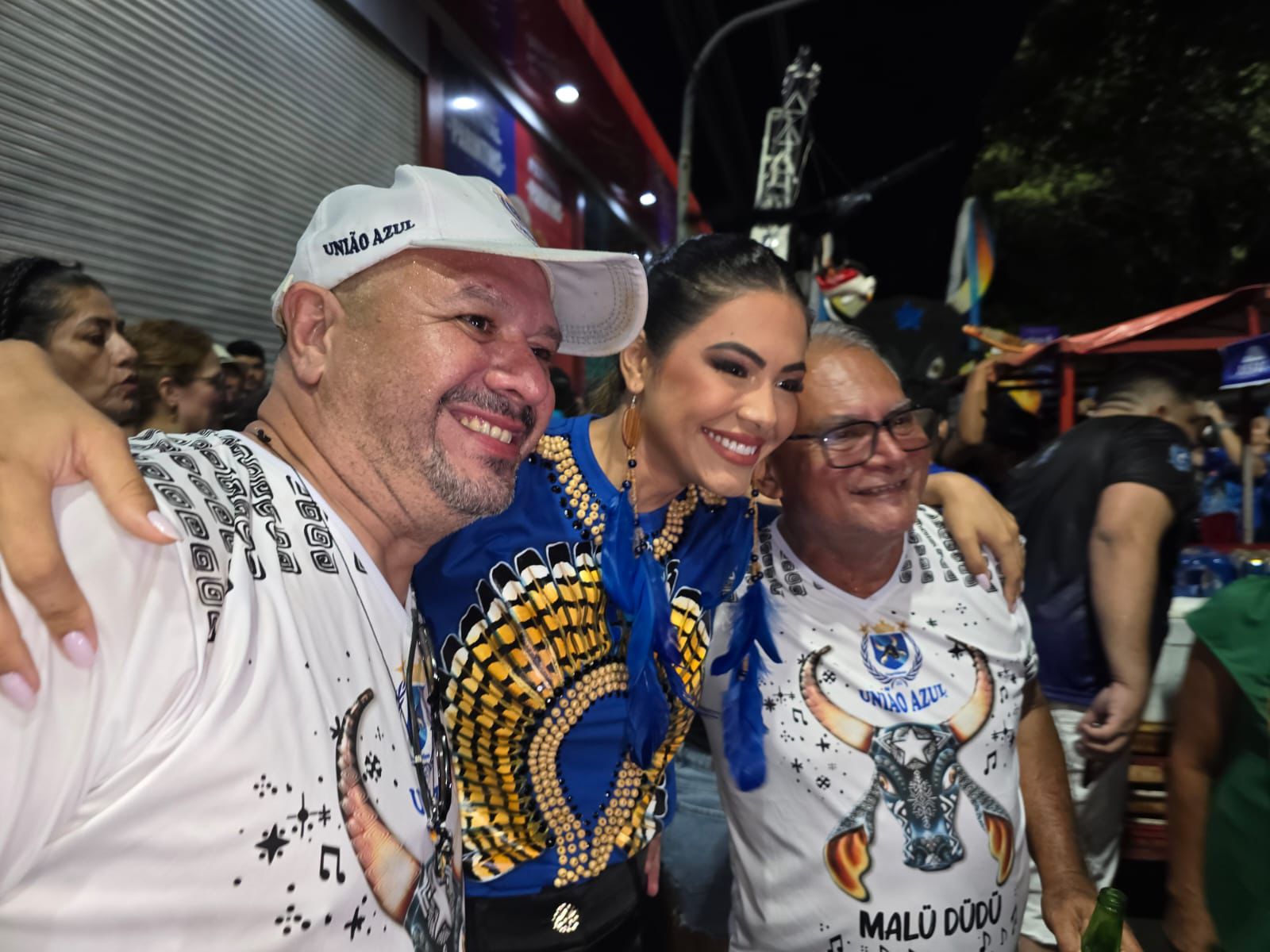 Brena Dianná participa do Boi de Rua em Parintins