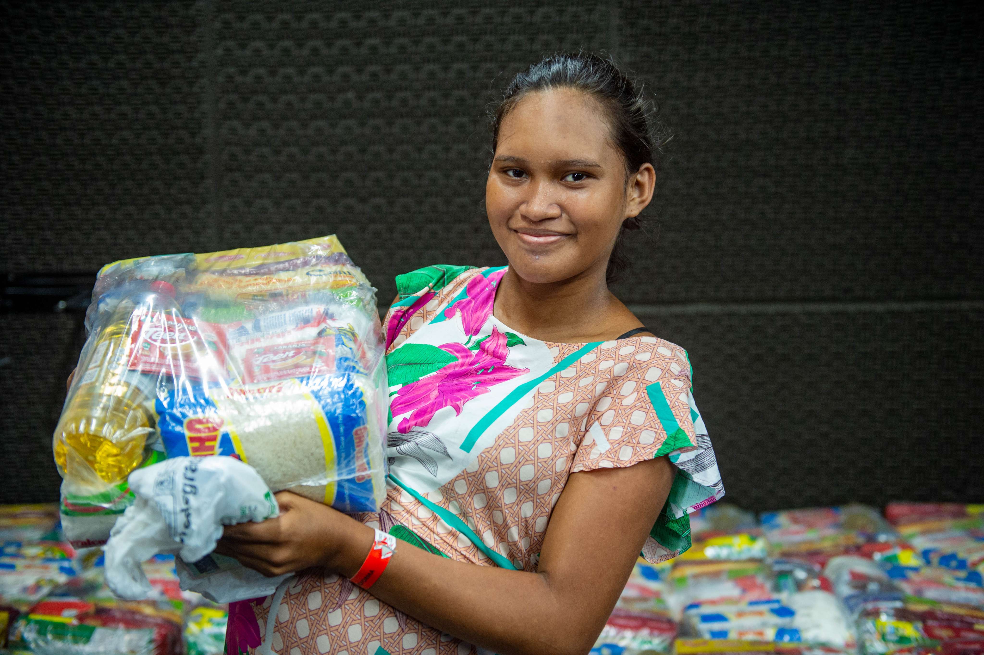 Mais de 18 mil famílias receberam kits bebê e cestas de alimentos entregues pela Sejusc