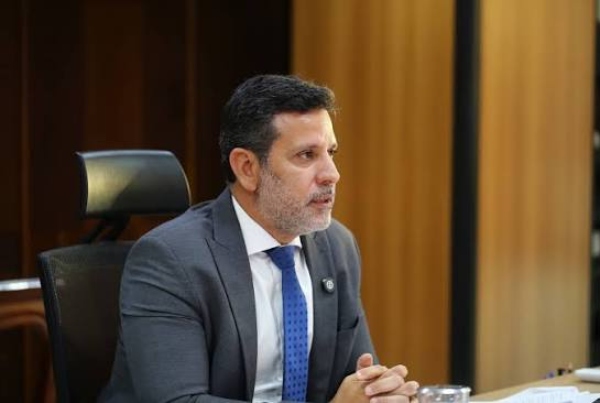 Ministro da Educação visita novo campus Ifam em Tefé