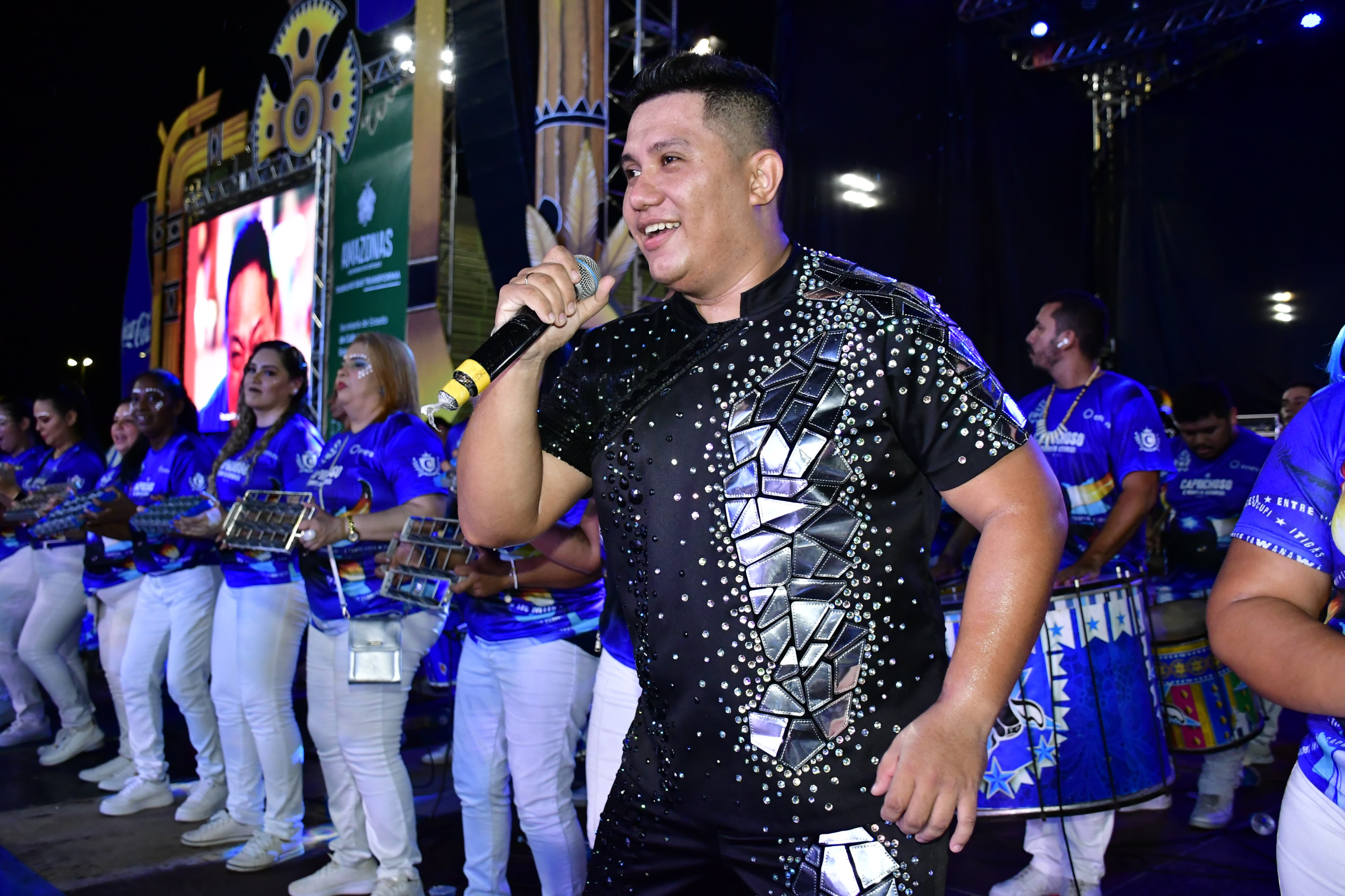 Bar do Boi leva lendas e rituais da floresta ao Sambódromo, neste sábado