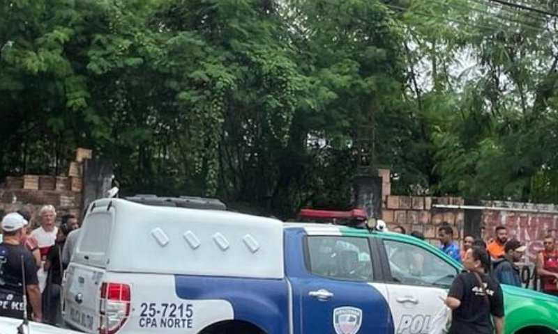 Homem é morto a tiros em terreno baldio na Cidade Nova
