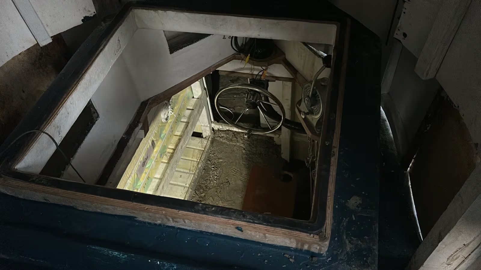 Vídeos: 'Submarino' que levaria drogas para Europa é apreendido no Pará