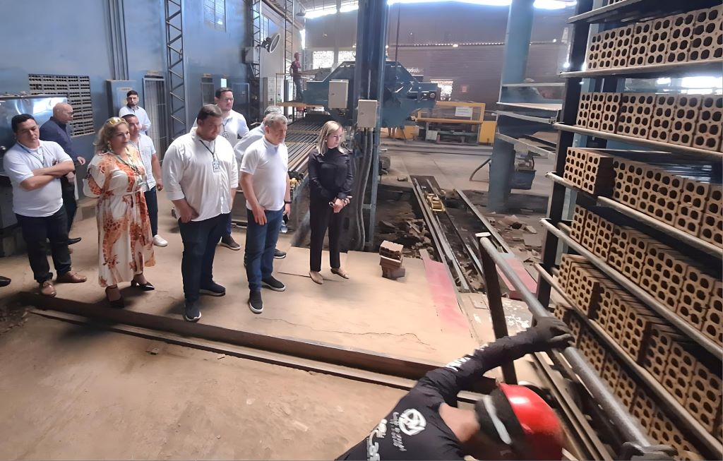 Suframa conhece empresas que geram emprego e renda em Iranduba