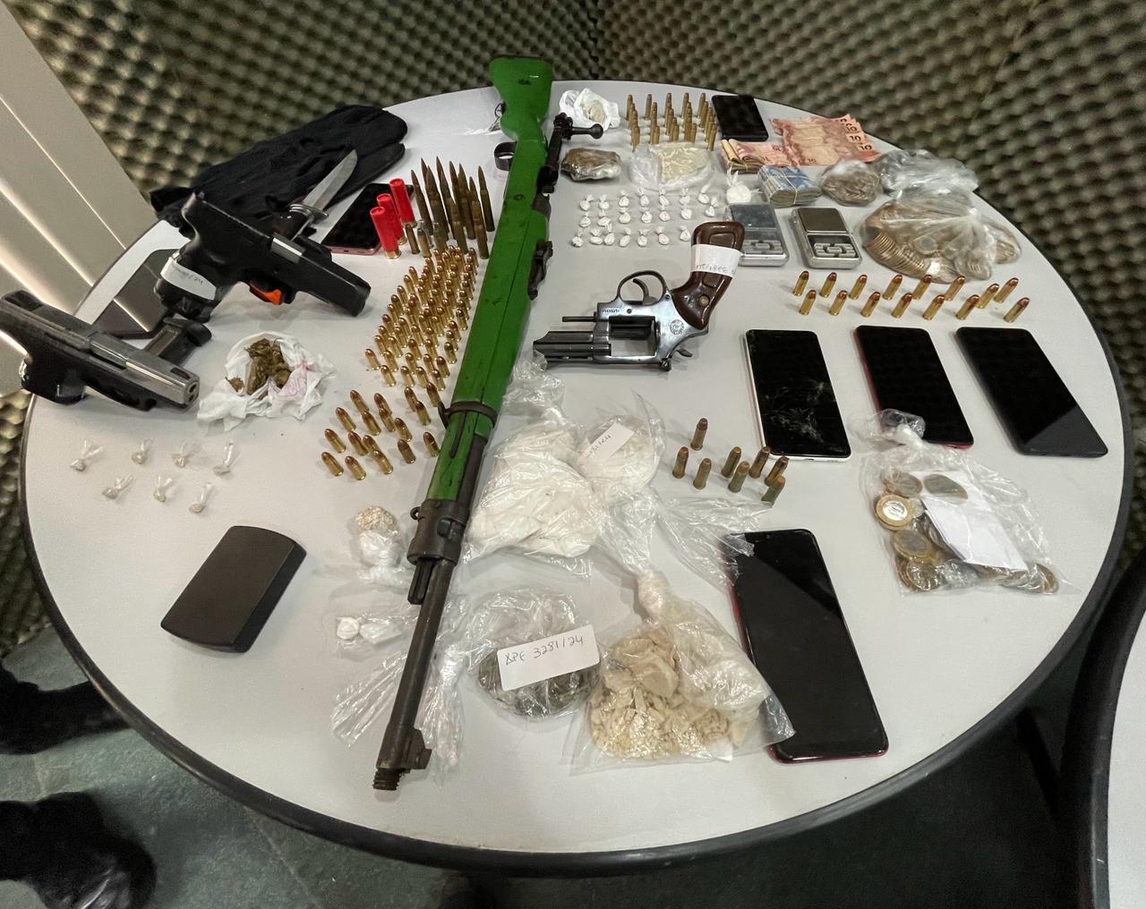 Operação prende 29 pessoas ligadas a facções criminosas em Rio Preto da Eva