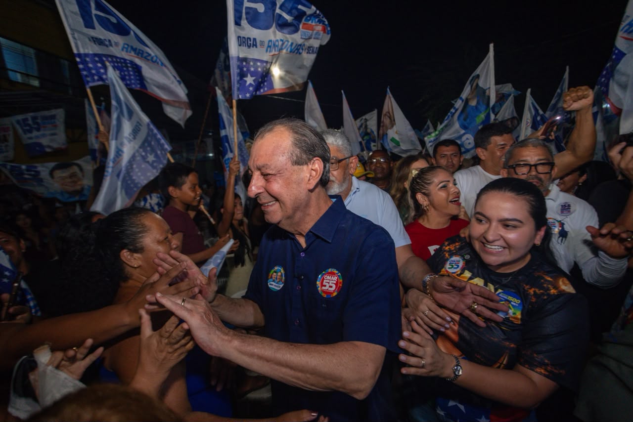 Omar vai retomar programas habitacionais e entregar 40 mil casas para a população do AM