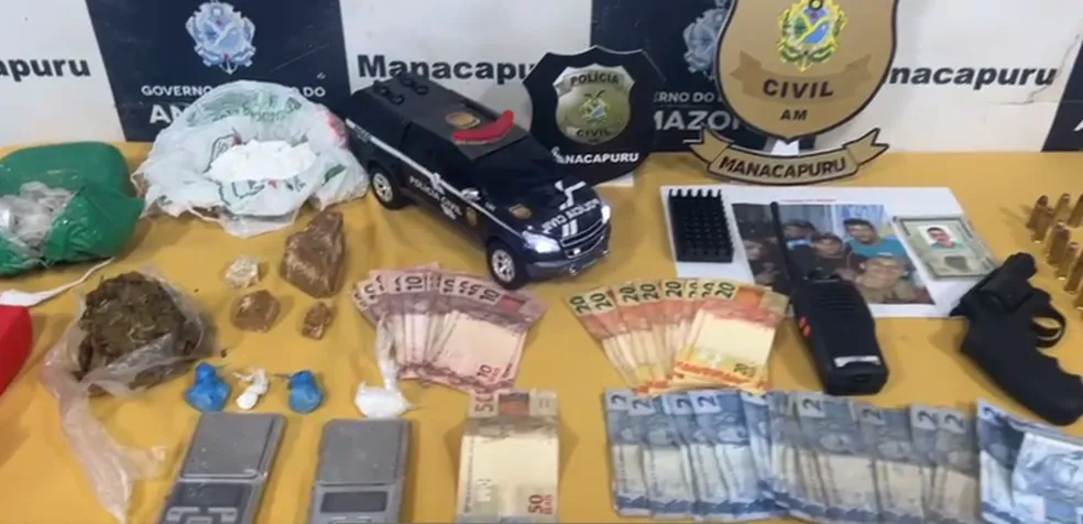 Suspeito de homicídio morre após tiroteio com a polícia