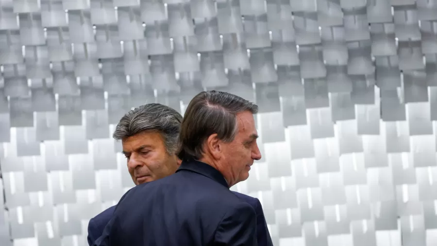 Fux é o terceiro a votar em nova sessão de julgamento de Bolsonaro
