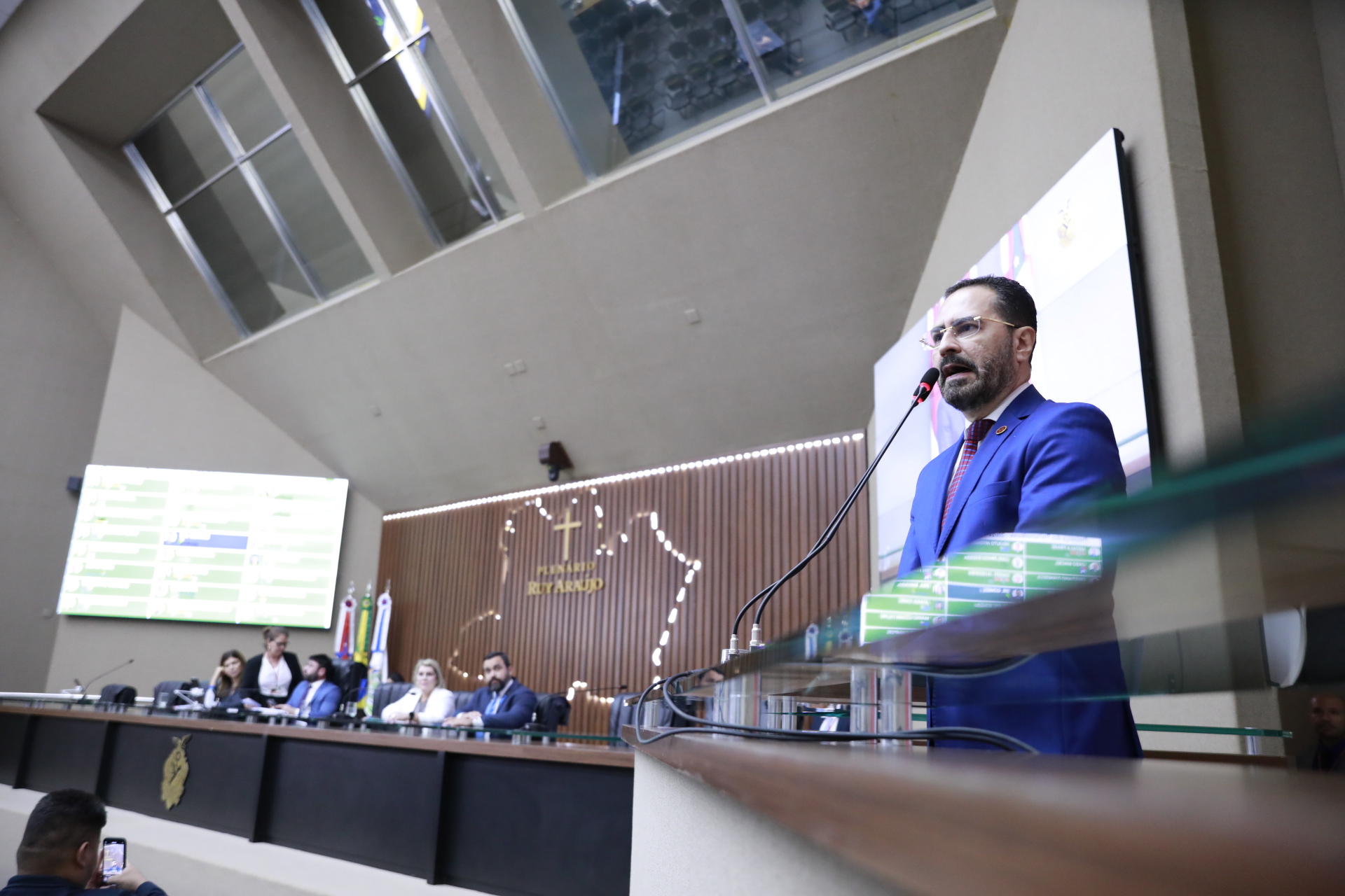 CROAM pede atenção dos deputados para incluir cirurgiões-dentistas em Hospitais