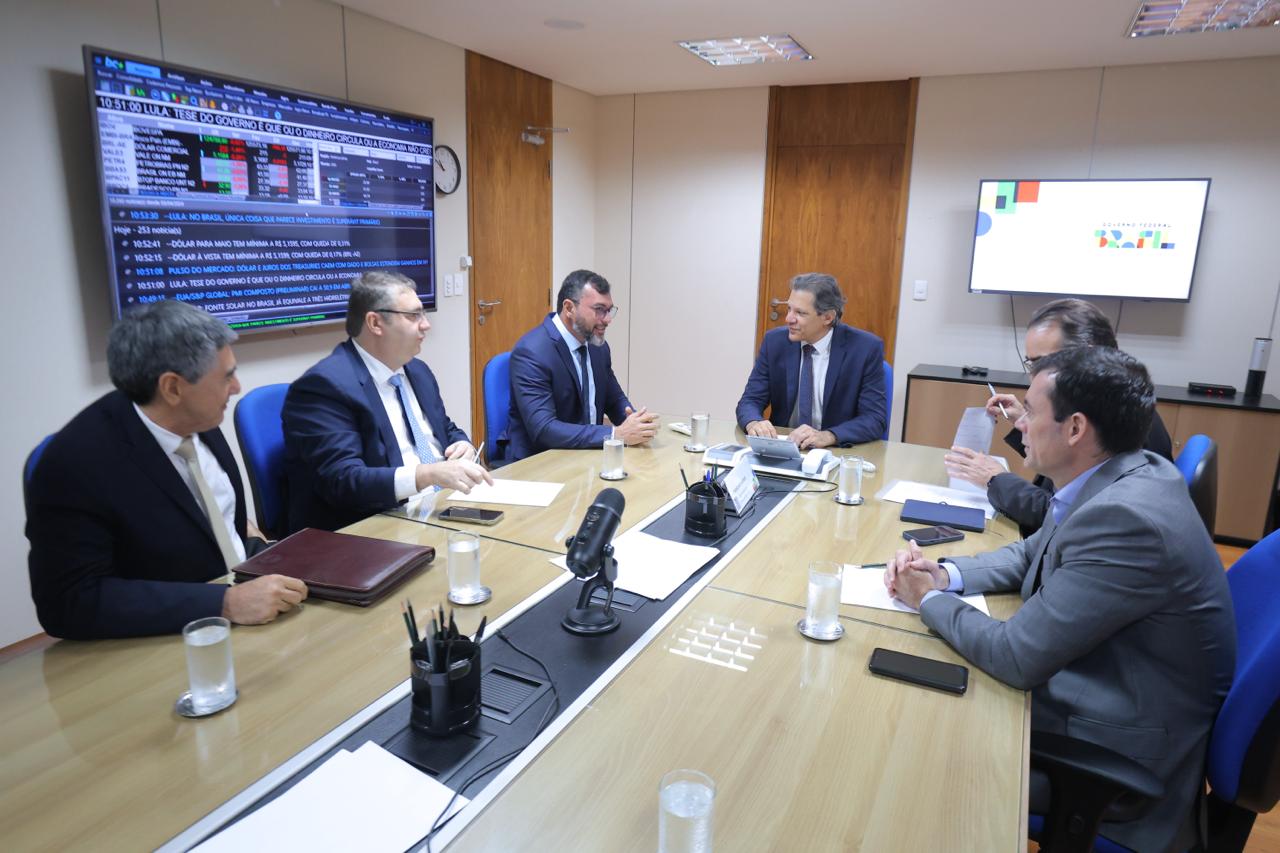 Reforma Tributária: Wilson Lima recebe garantia de incentivo à ZFM em reunião com Haddad