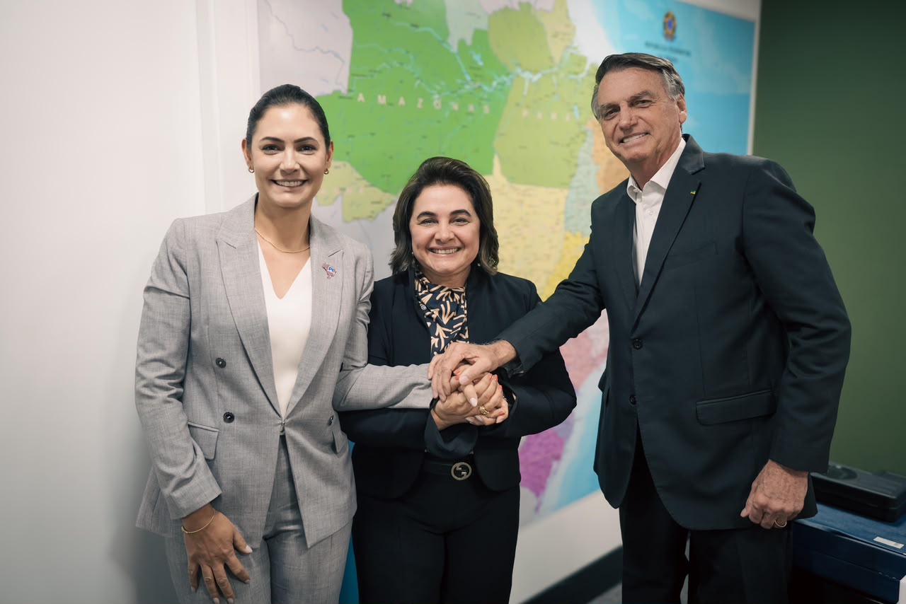 Professora Maria anuncia possível visita de Michelle Bolsonaro ao AM durante 2º turno