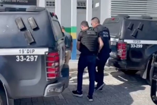 PM da reserva é suspeito de estupro contra presa durante transferência no AM