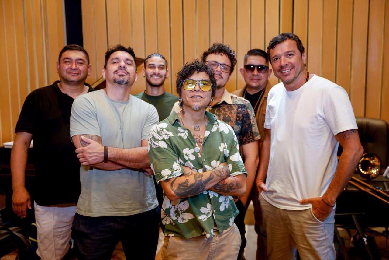 João Rock promove encontro inédito entre Os Tucumanus e Victor Xamã