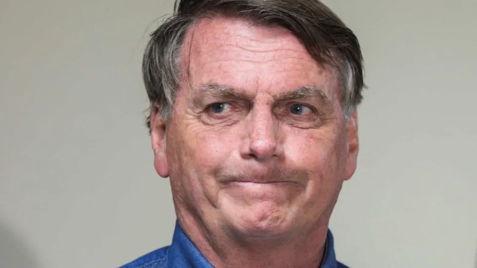 Pesquisa Quaest: 55% acham que prisão domiciliar de Jair Bolsonaro é justa